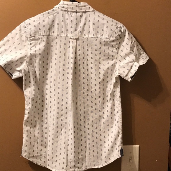 Free planet anchor shirt - Picture 4 of 5